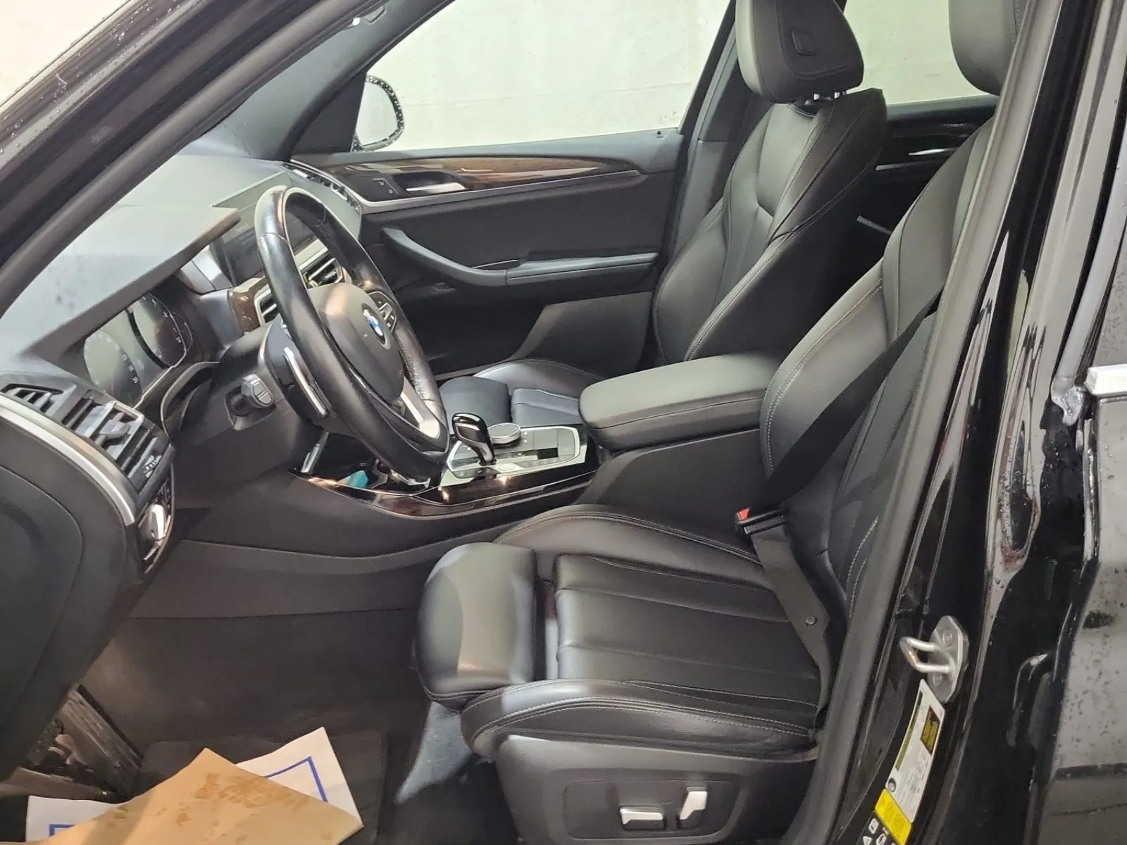Front Interior Photo
