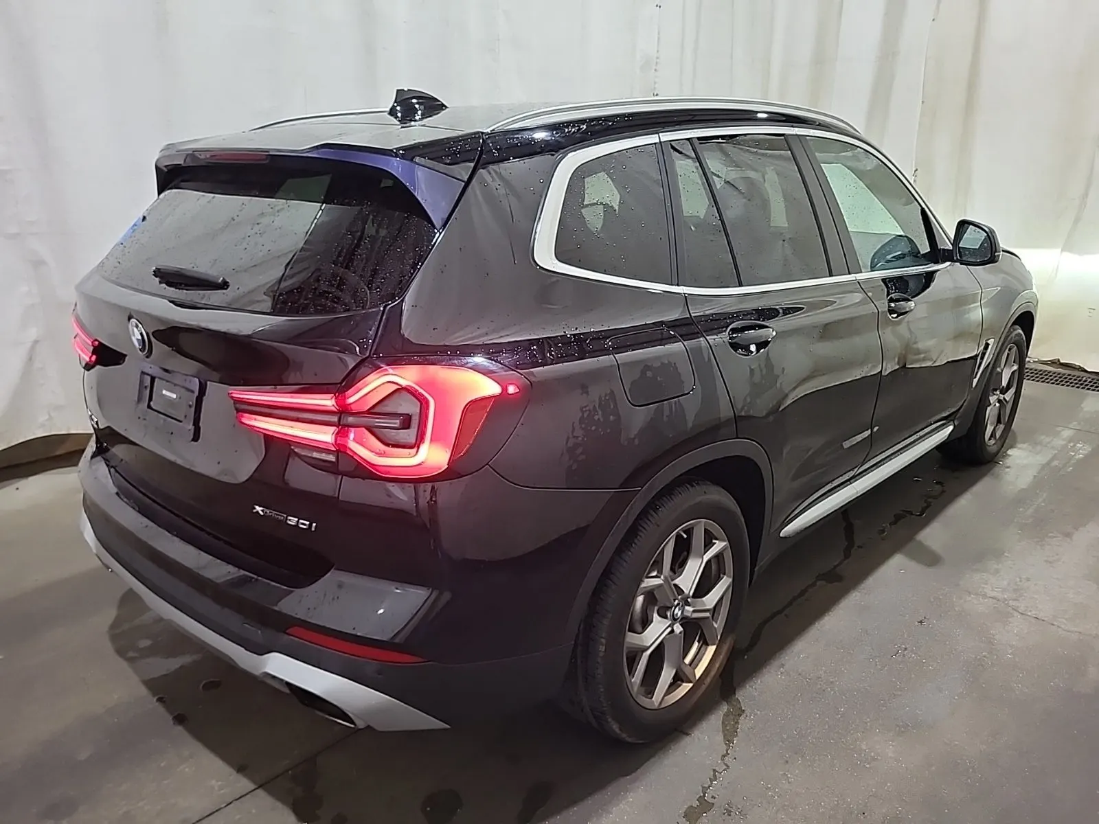 Passenger Rear 3/4 Photo