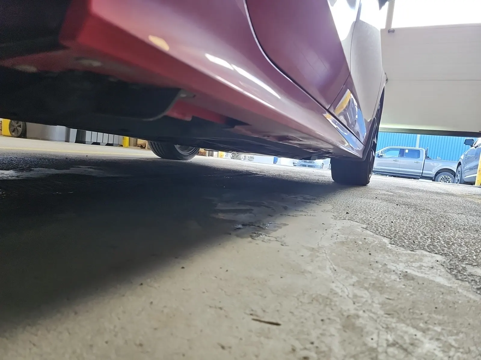 Undercarriage - Passenger Photo
