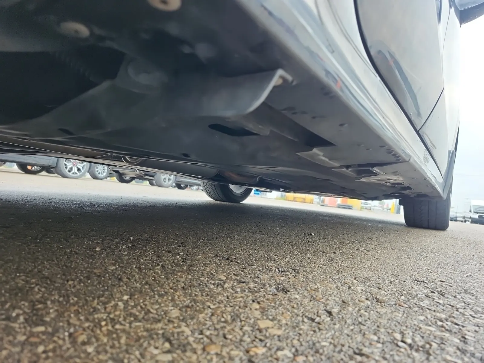 Undercarriage - Passenger Photo