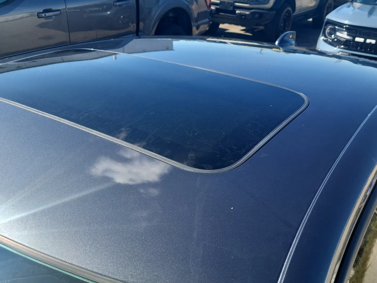Exterior Roof Photo