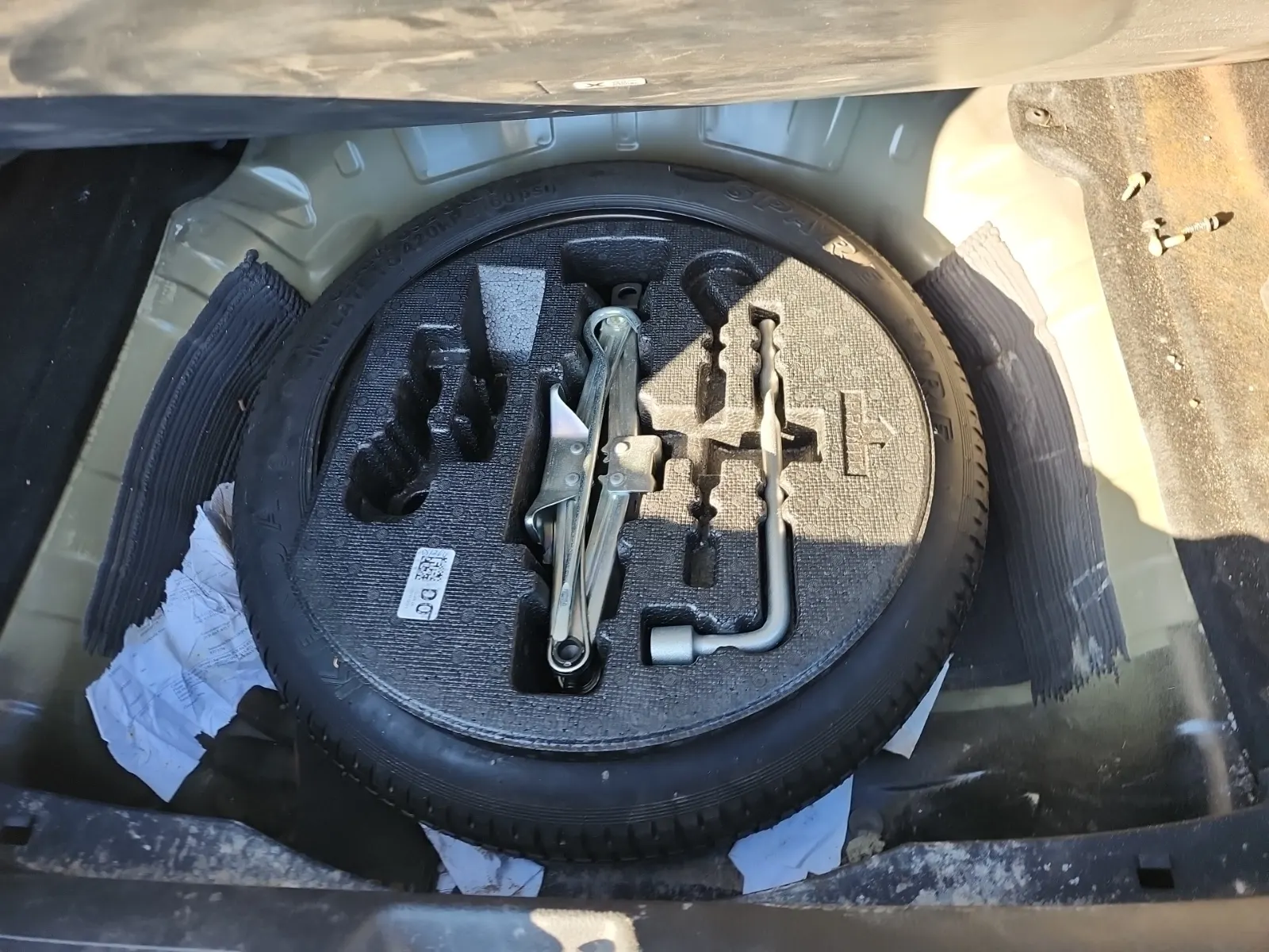 Spare Tire & Wheel Photo