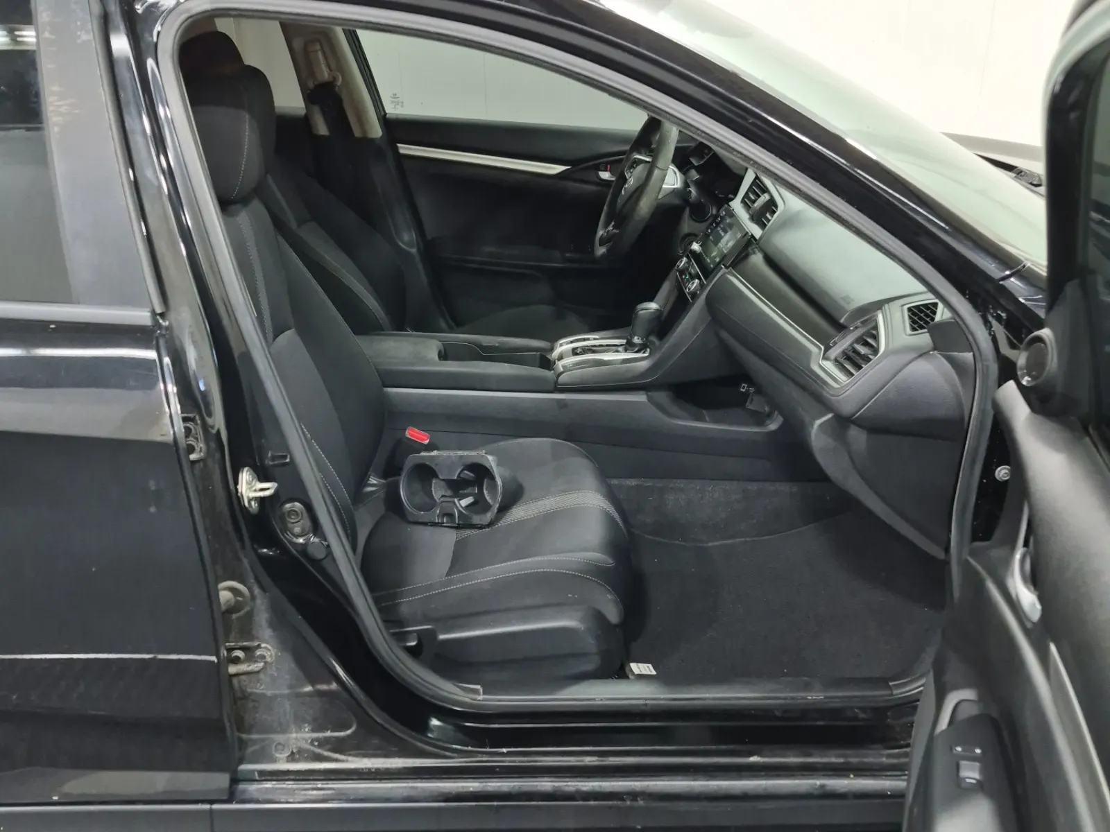 Right Side Interior Photo