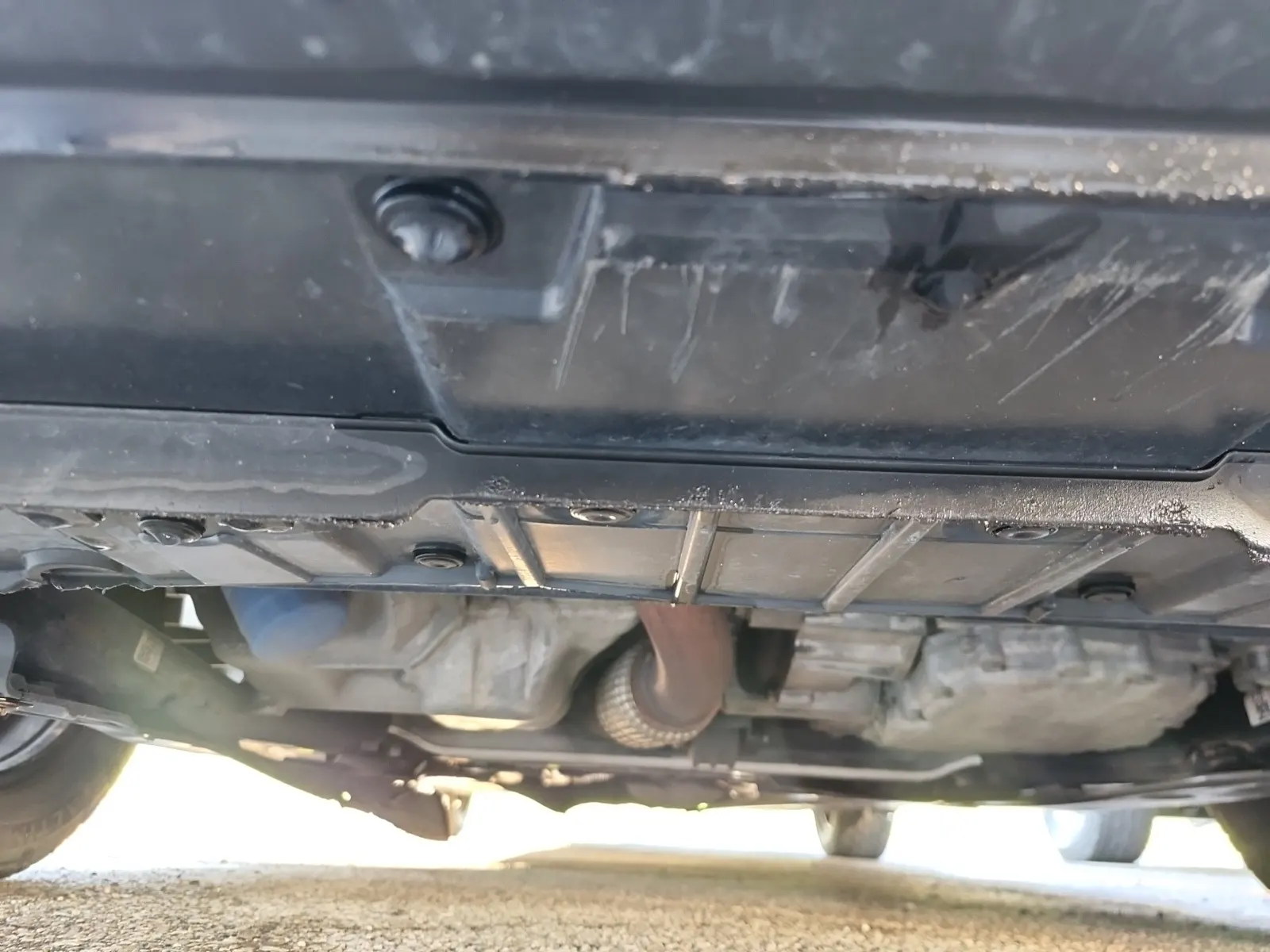Undercarriage - Front Photo
