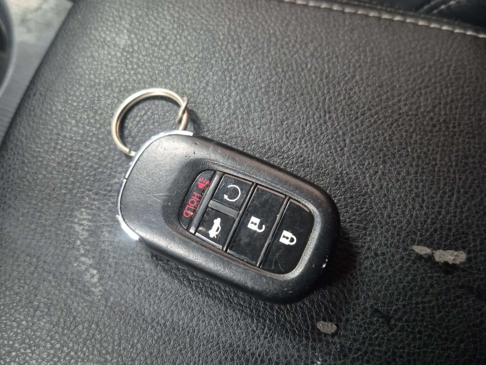 Keys/Fobs/Manual Photo