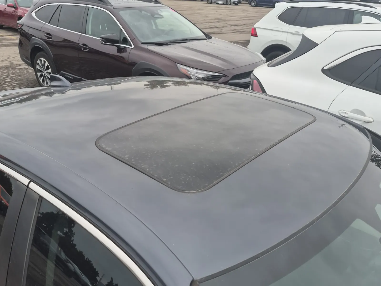 Exterior Roof Photo