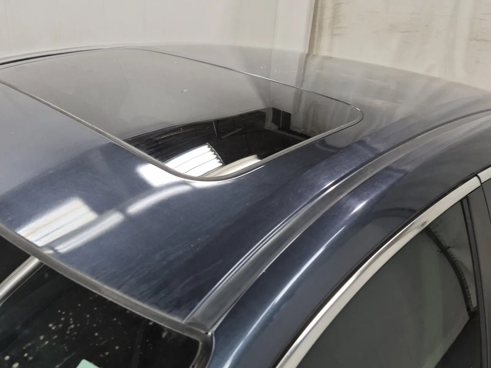 Exterior Roof Photo