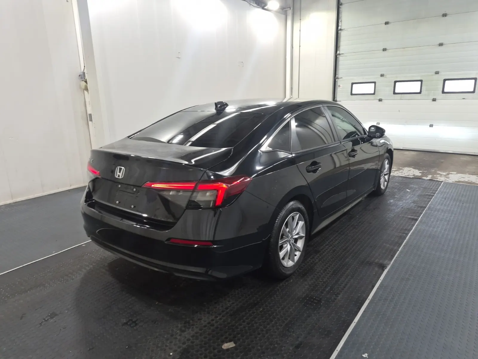Passenger Rear 3/4 Photo