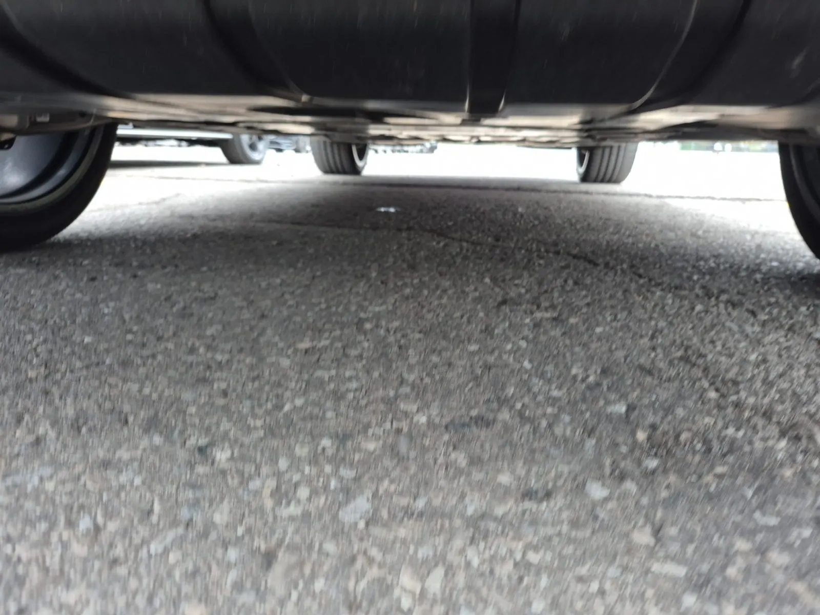 Undercarriage - Front Photo
