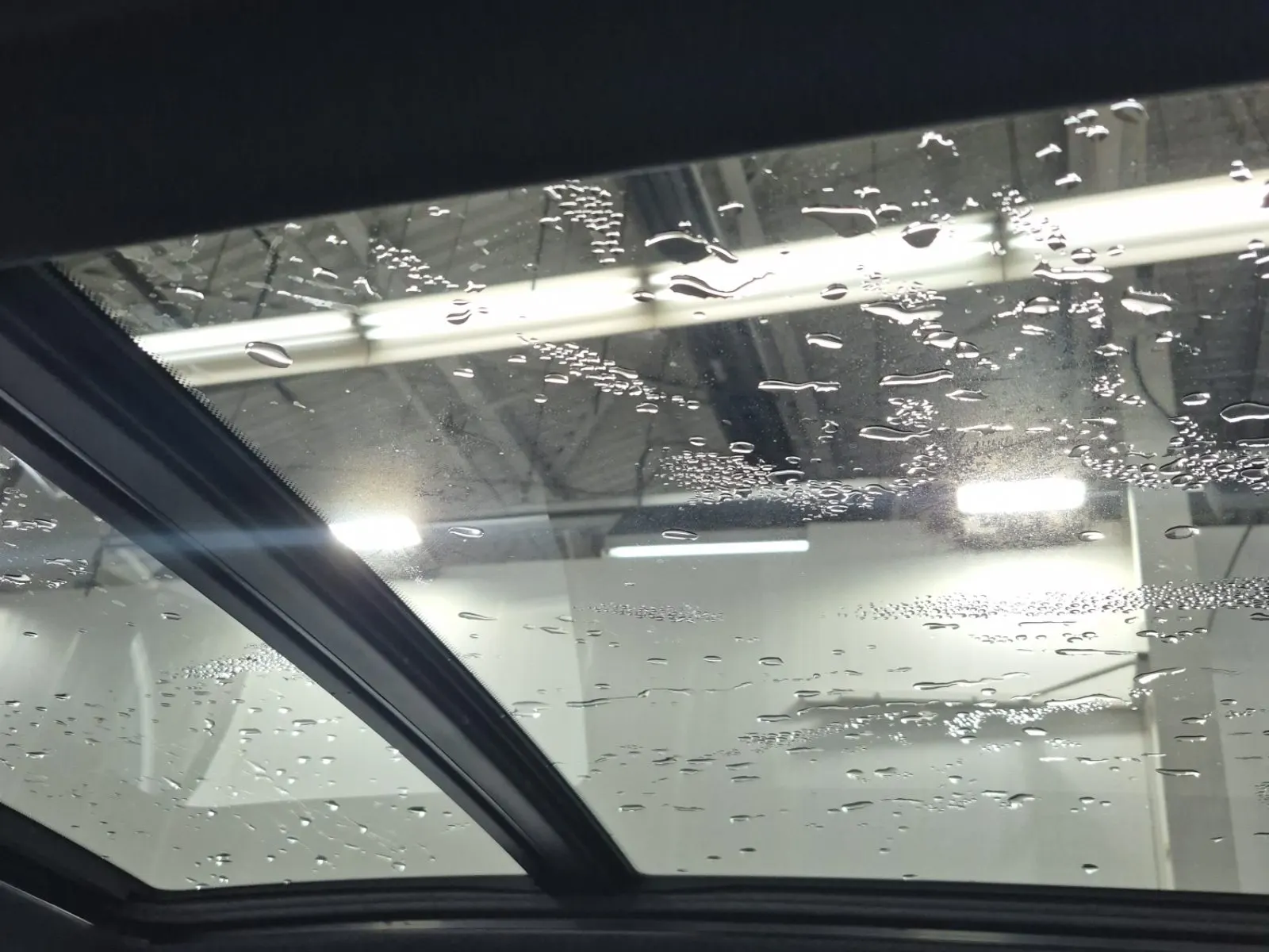 Interior Roof Photo