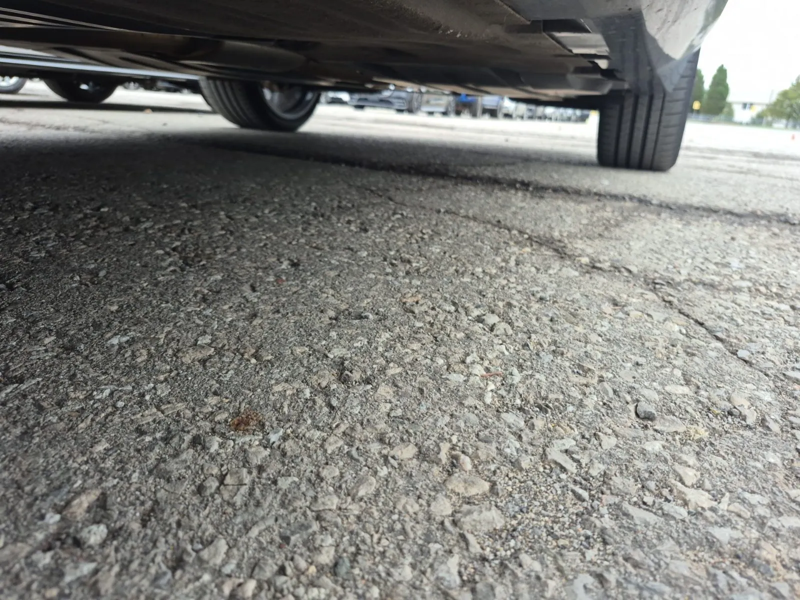 Undercarriage - Driver Photo