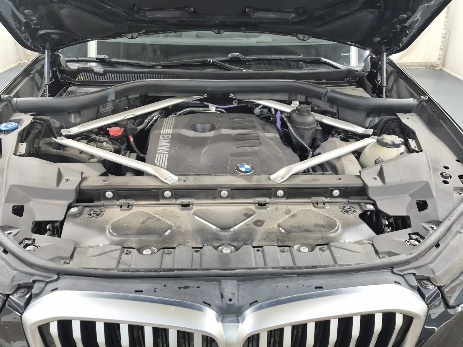 Engine Photo