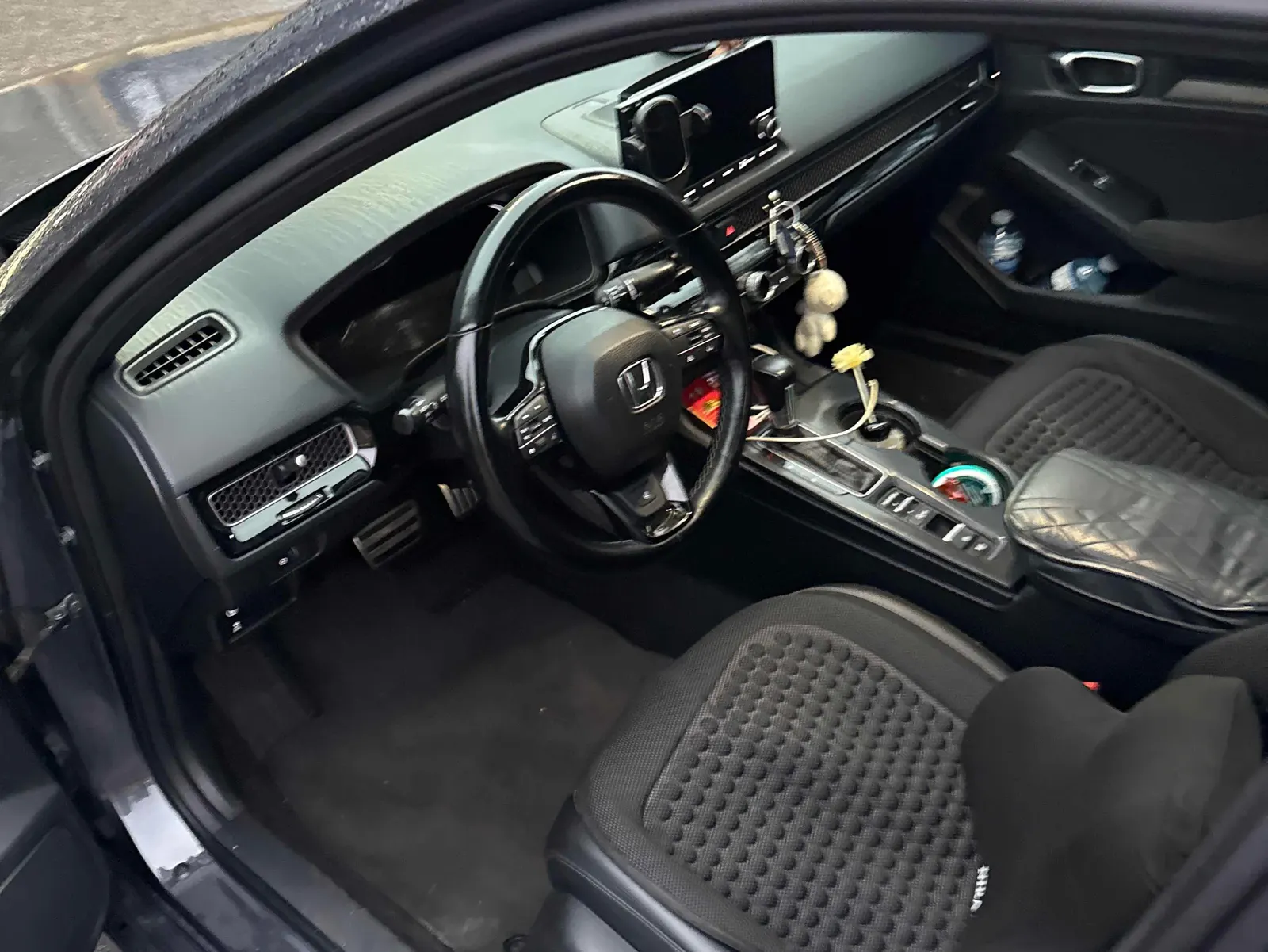 Interior driver side