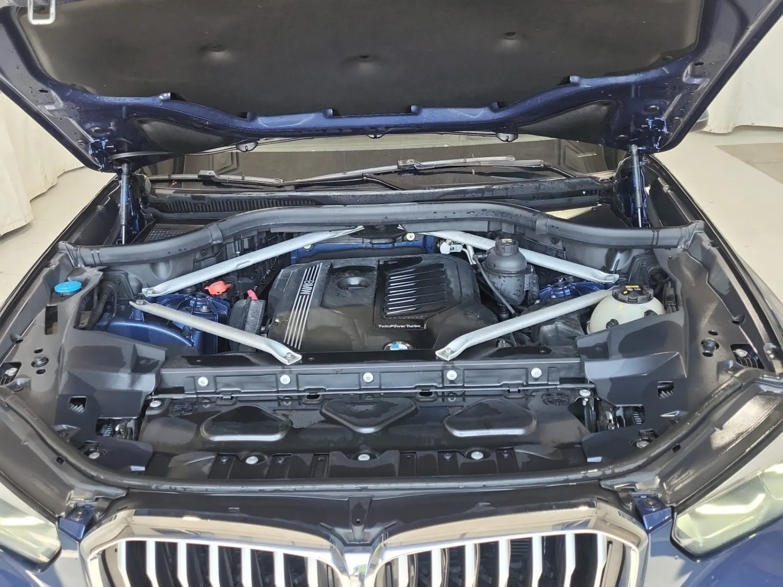 Engine Photo