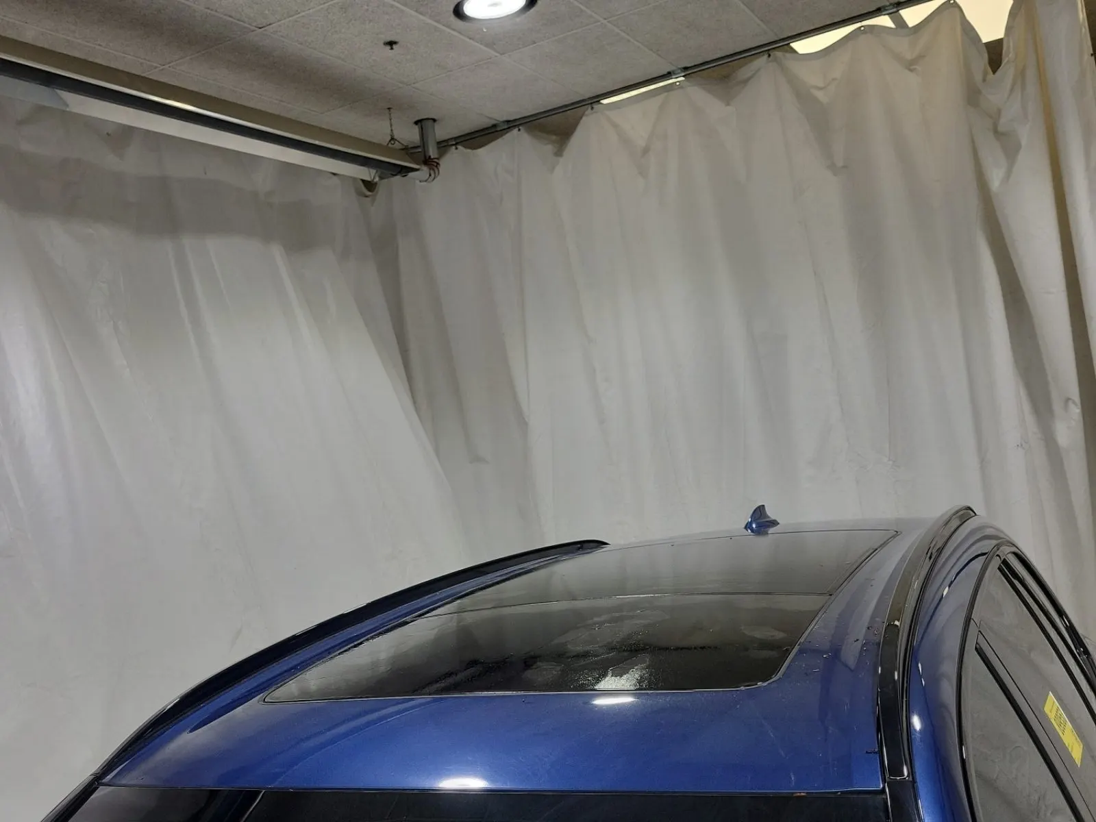 Exterior Roof Photo