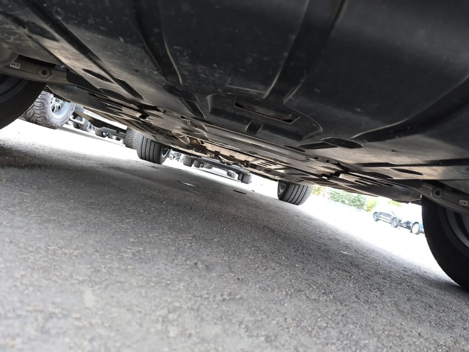 Undercarriage - Front Photo
