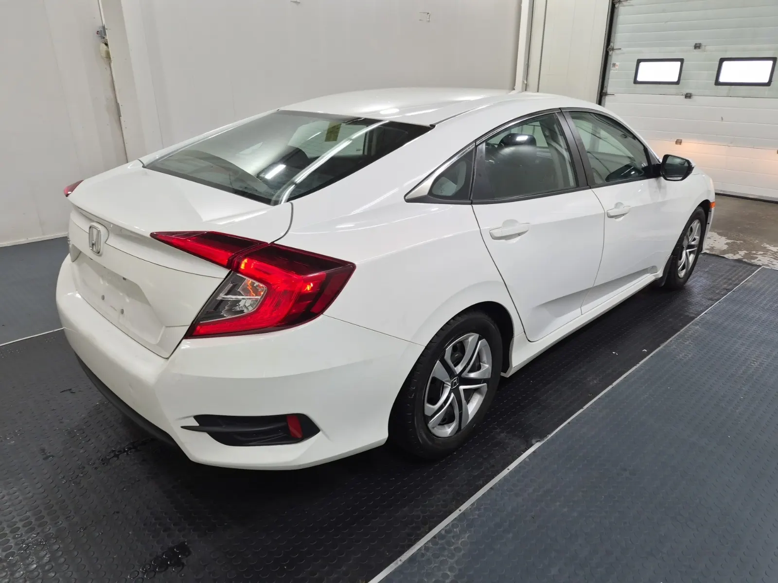 Passenger Rear 3/4 Photo