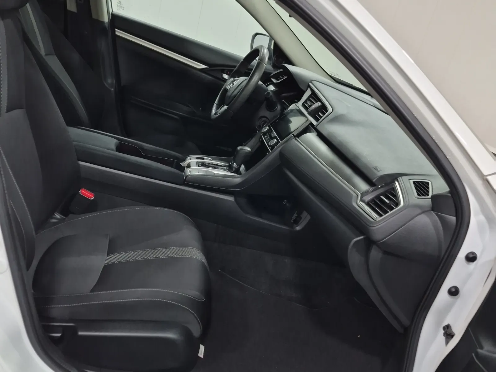 Right Side Interior Photo