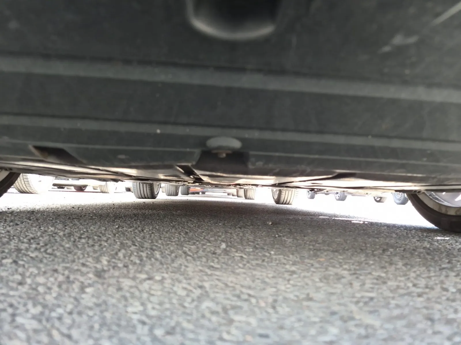 Undercarriage - Front Photo