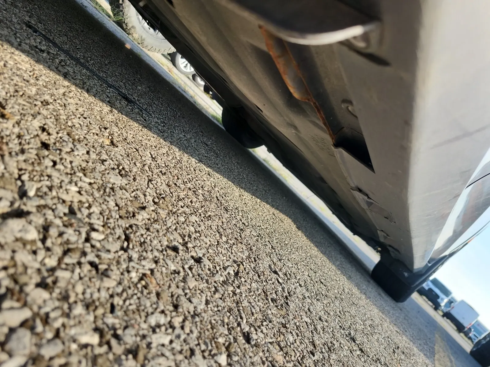 Undercarriage - Passenger Photo