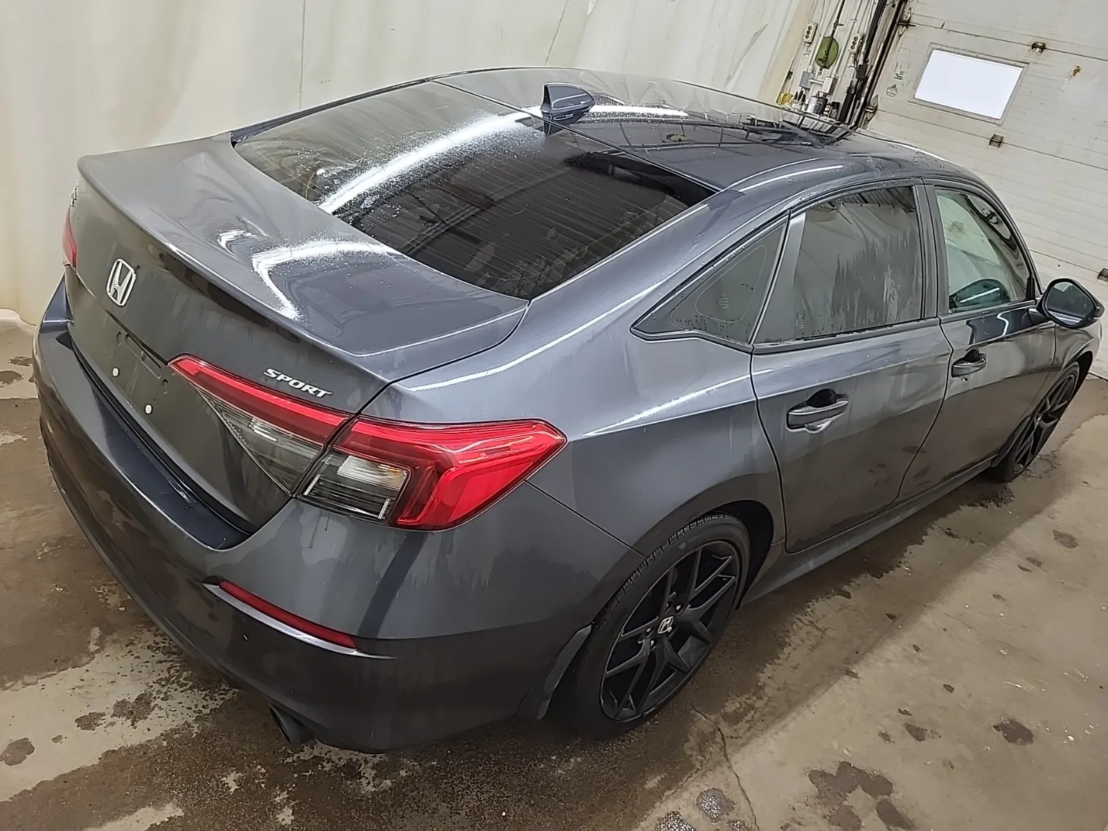 Passenger Rear 3/4 Photo
