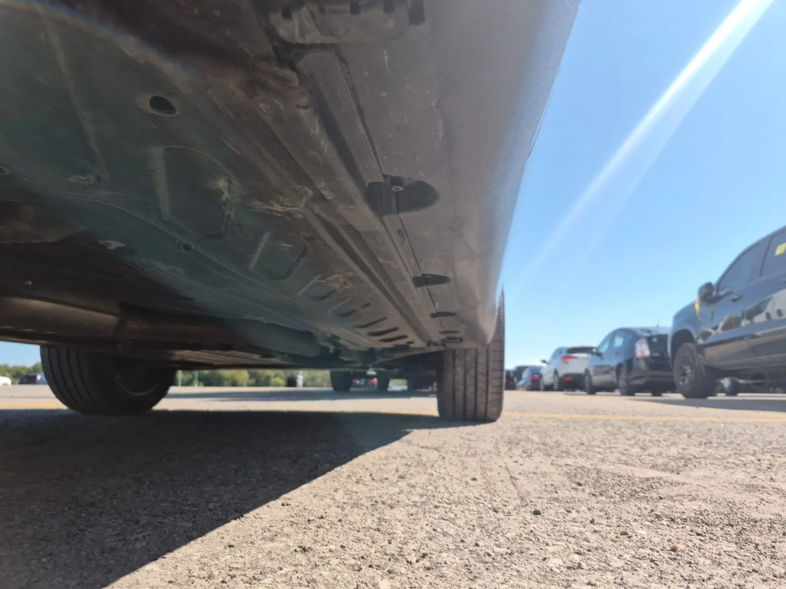 Undercarriage - Passenger Photo