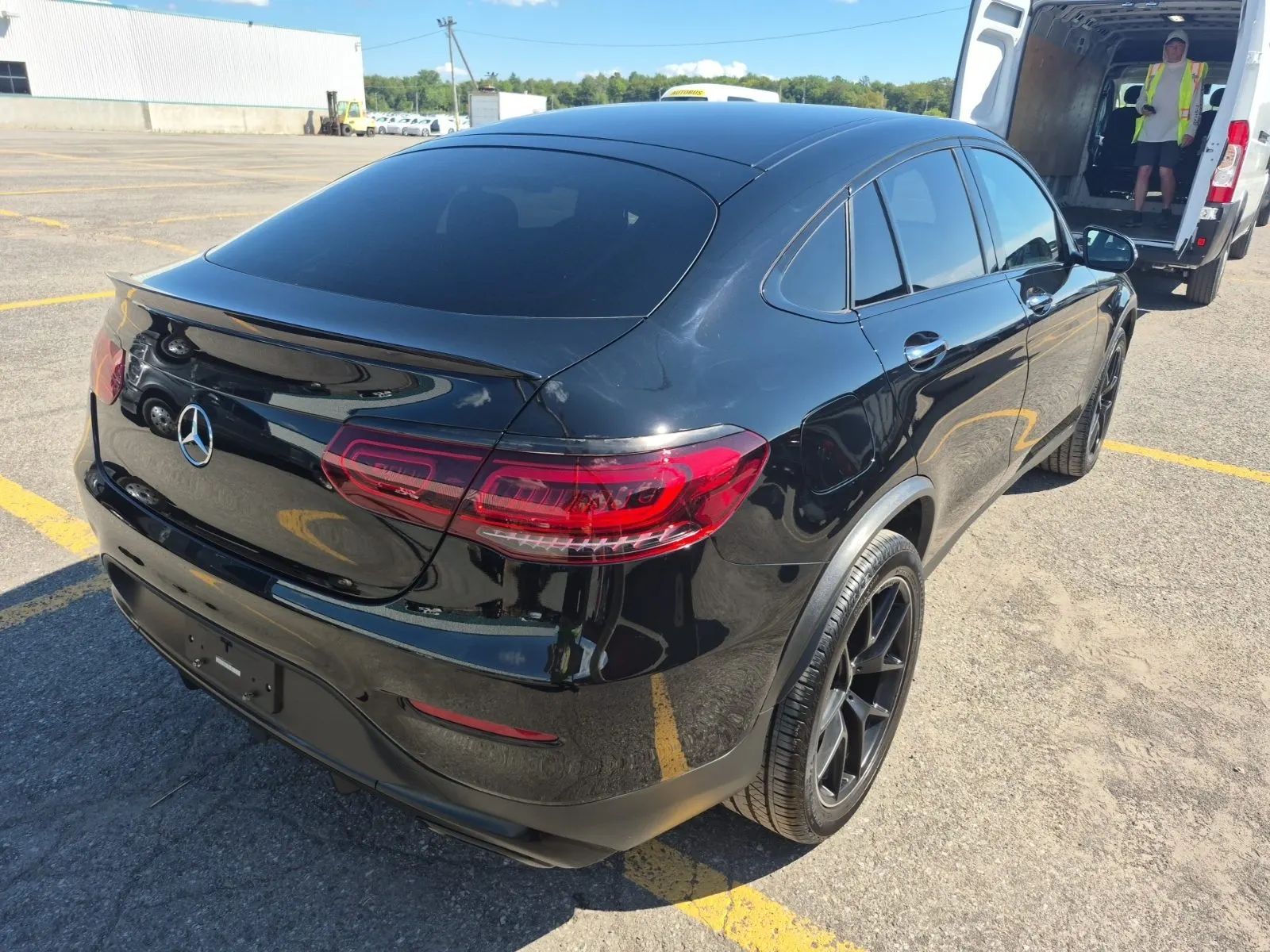 Passenger Rear 3/4 Photo