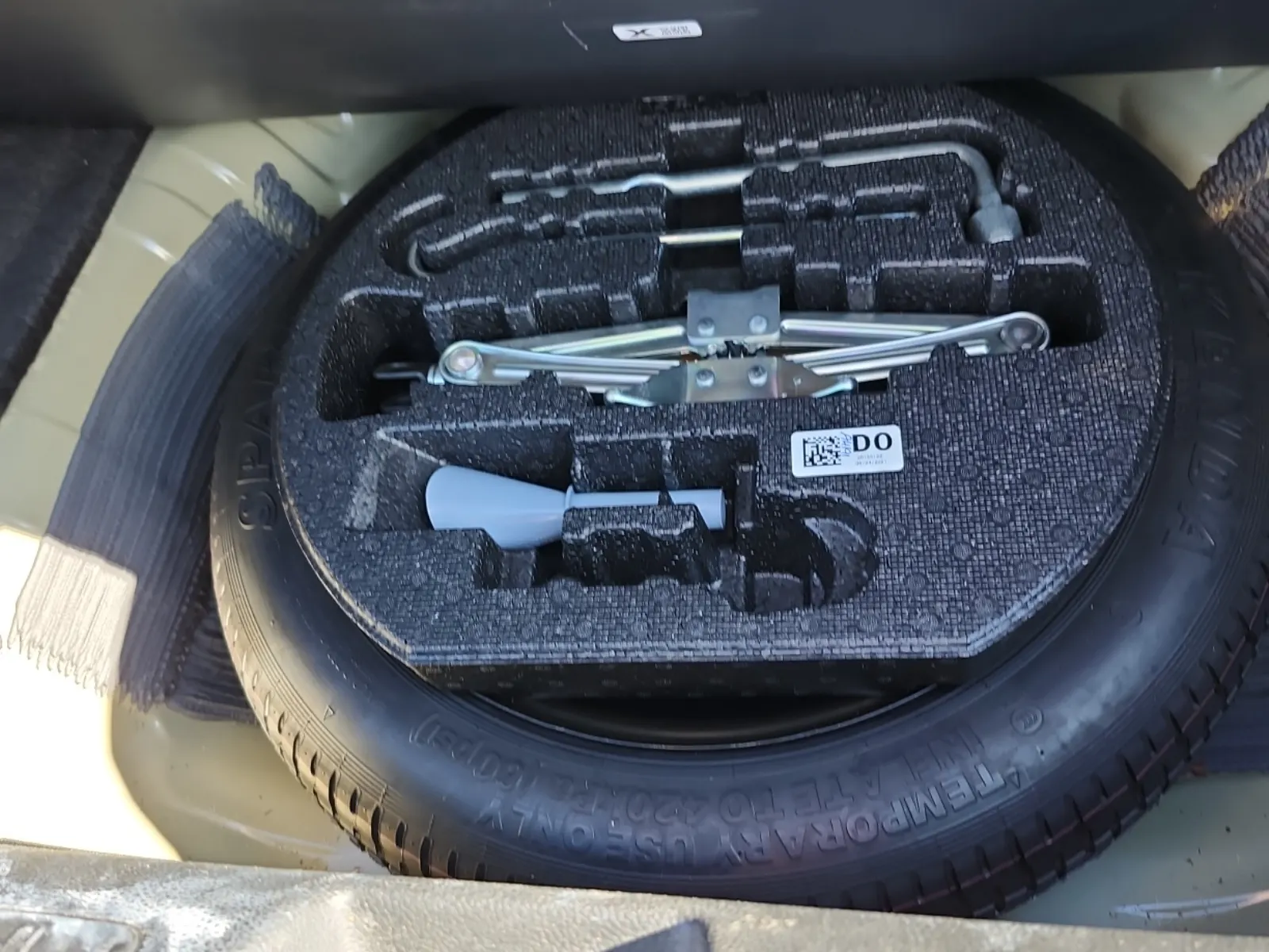 Spare Tire & Wheel Photo