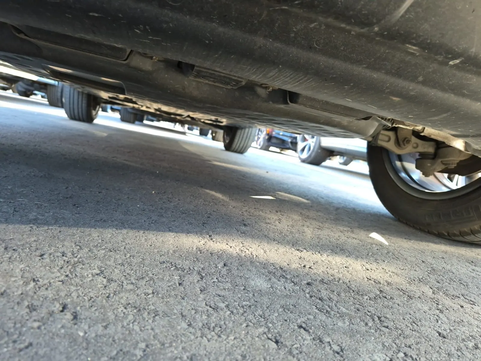 Undercarriage - Front Photo