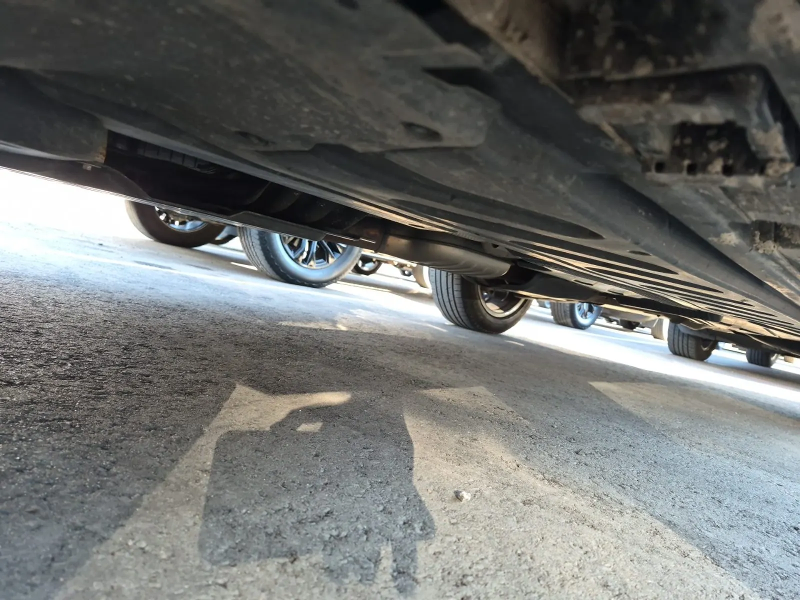 Undercarriage - Driver Photo