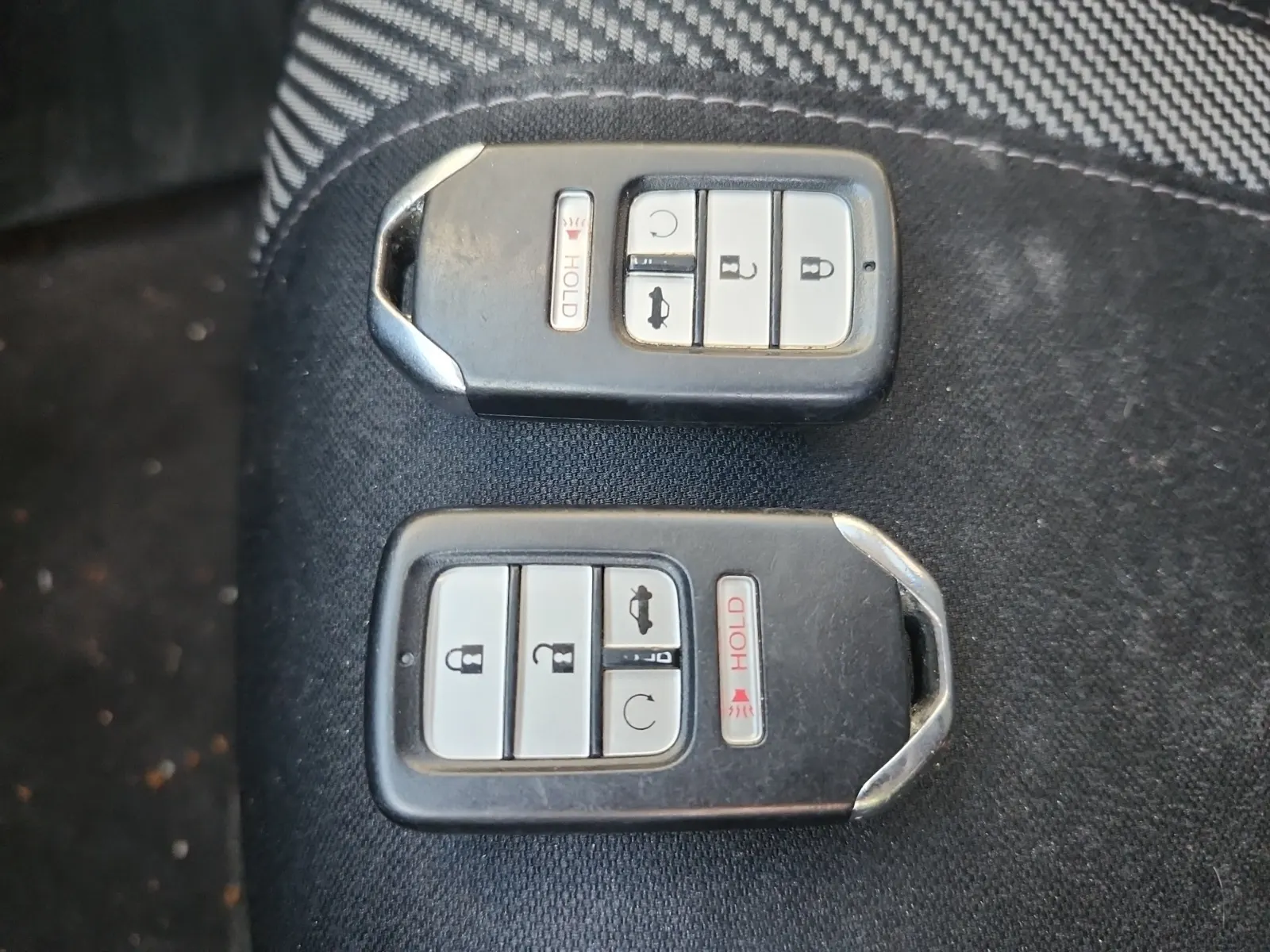 Keys/Fobs/Manual Photo