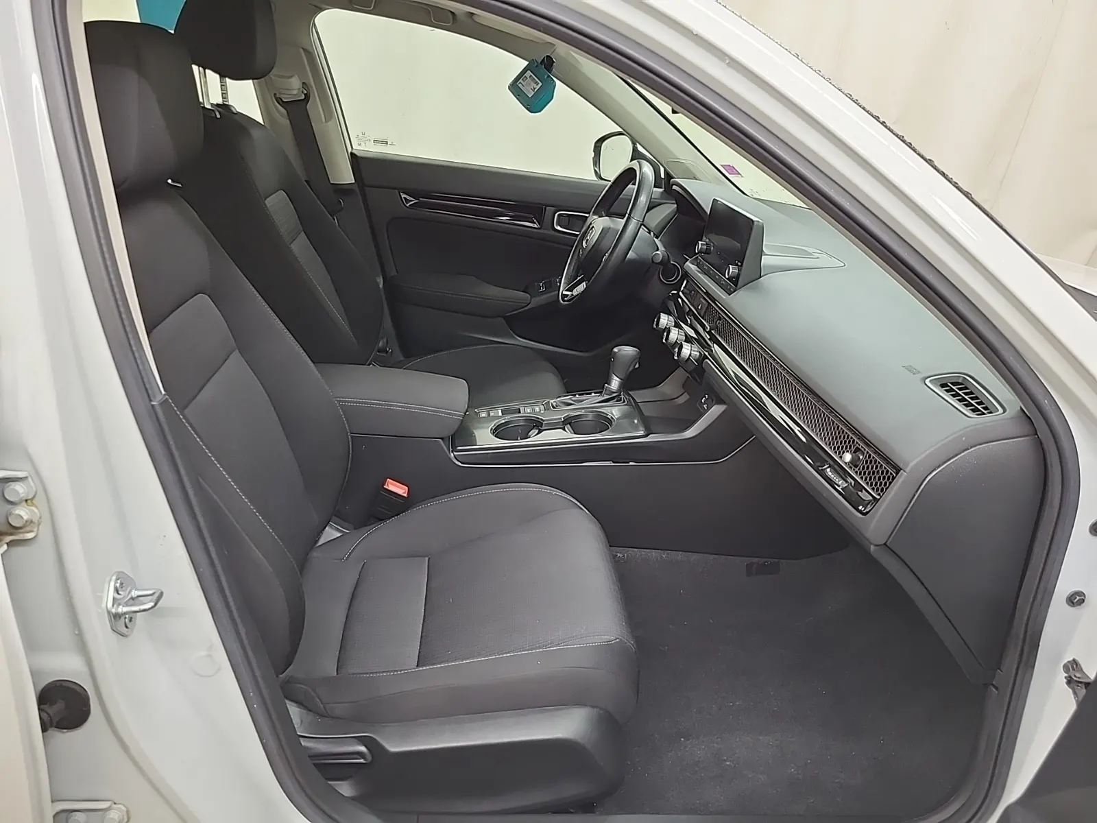 Right Side Interior Photo
