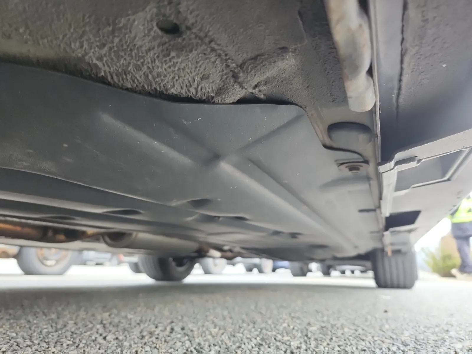 Undercarriage - Driver Photo