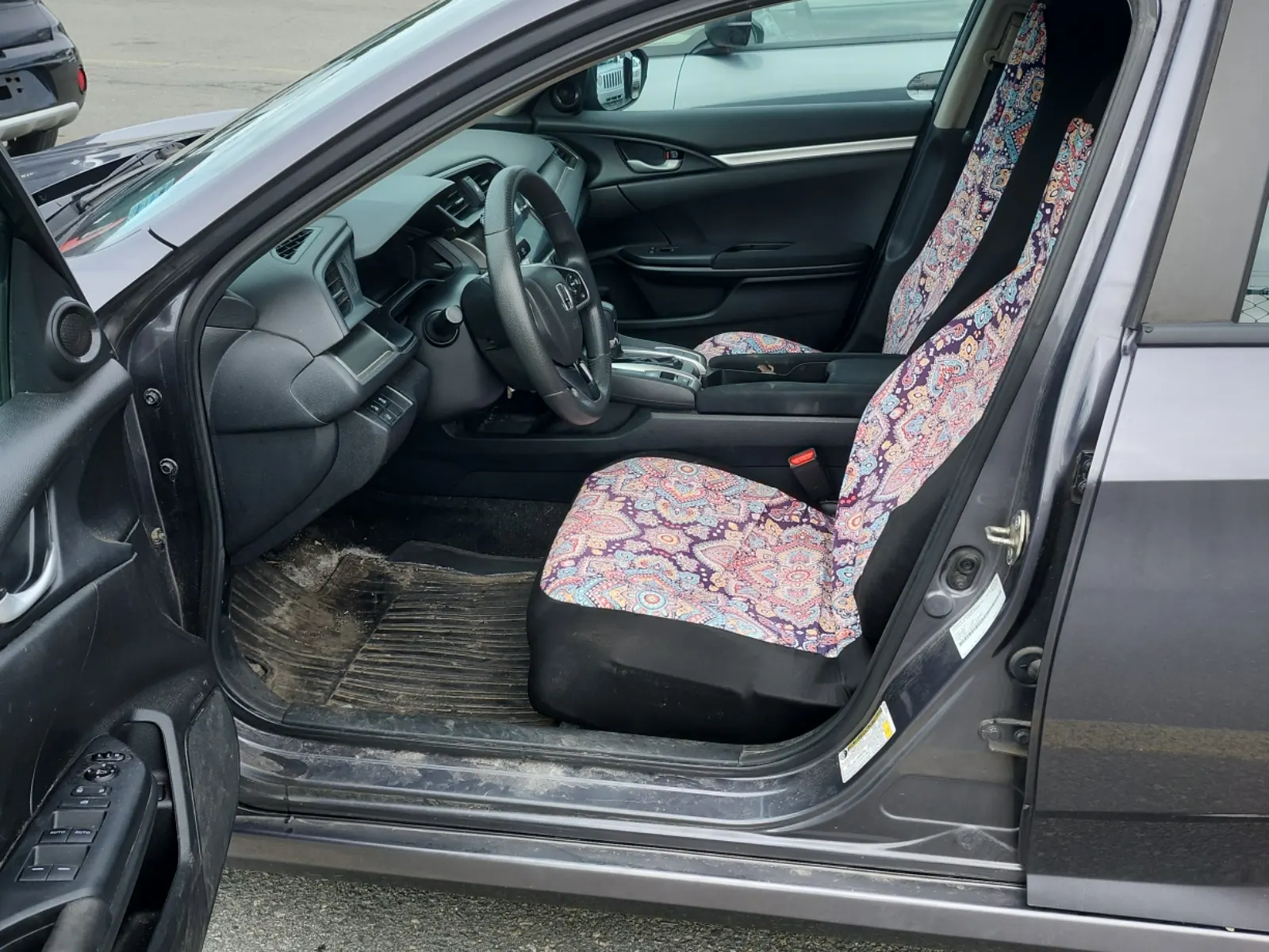 Front Interior Photo