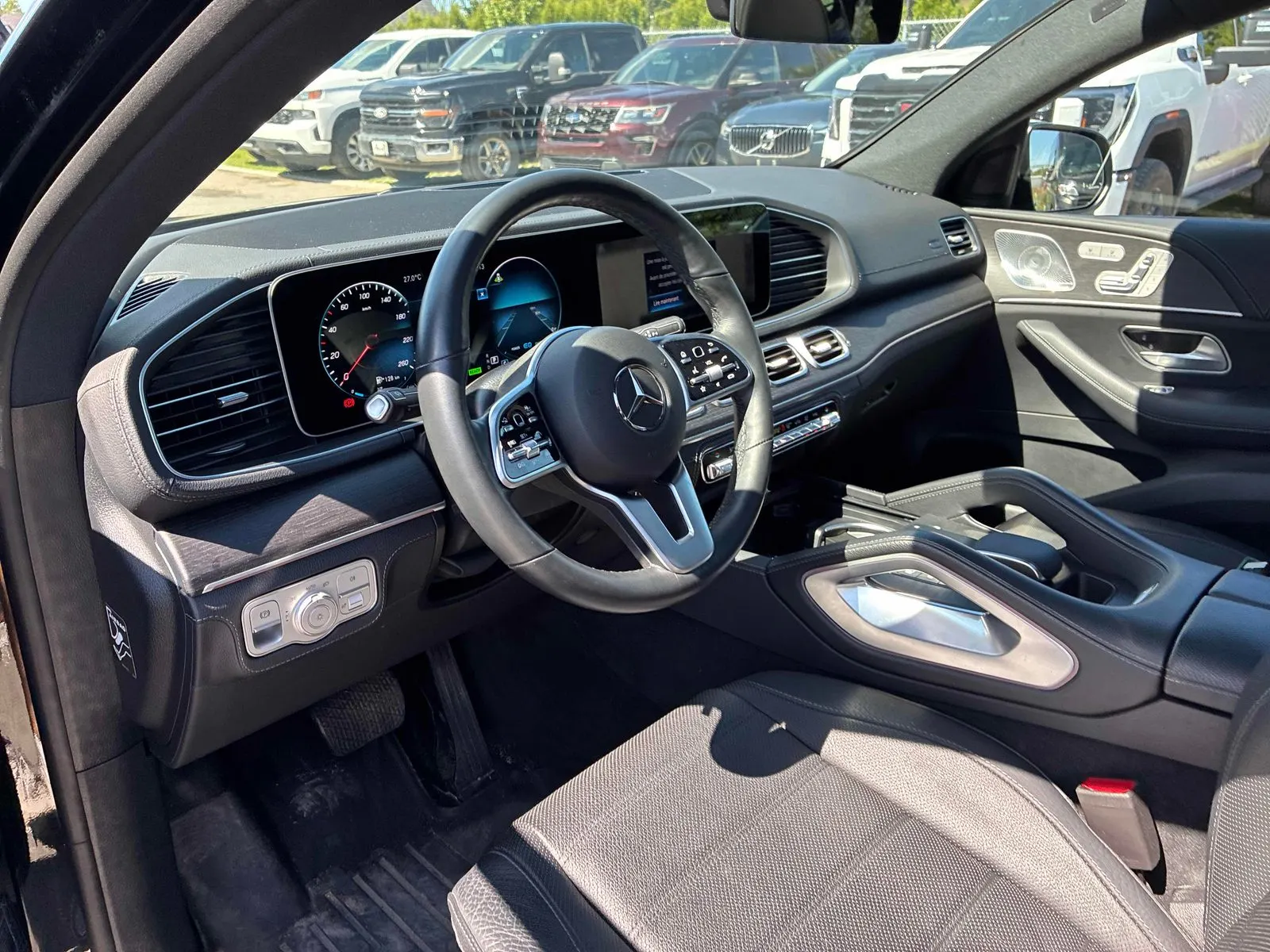 Interior driver side