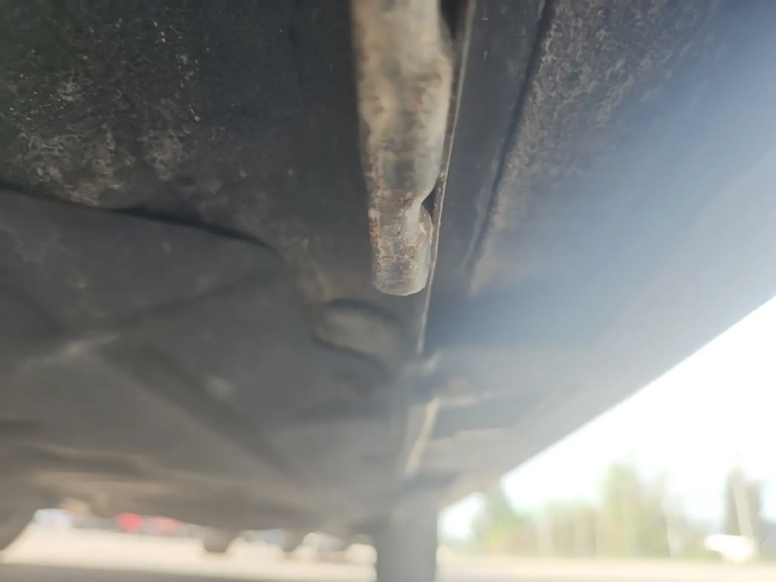 Undercarriage - Driver Photo