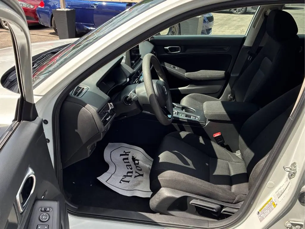 Interior driver side