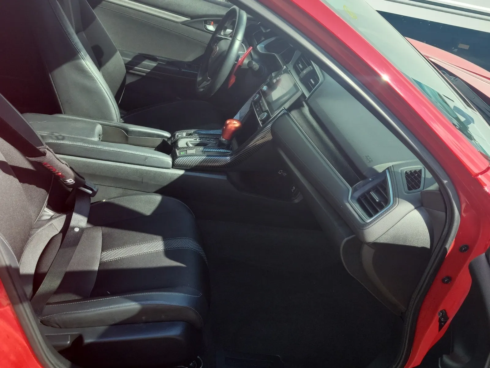 Right Side Interior Photo
