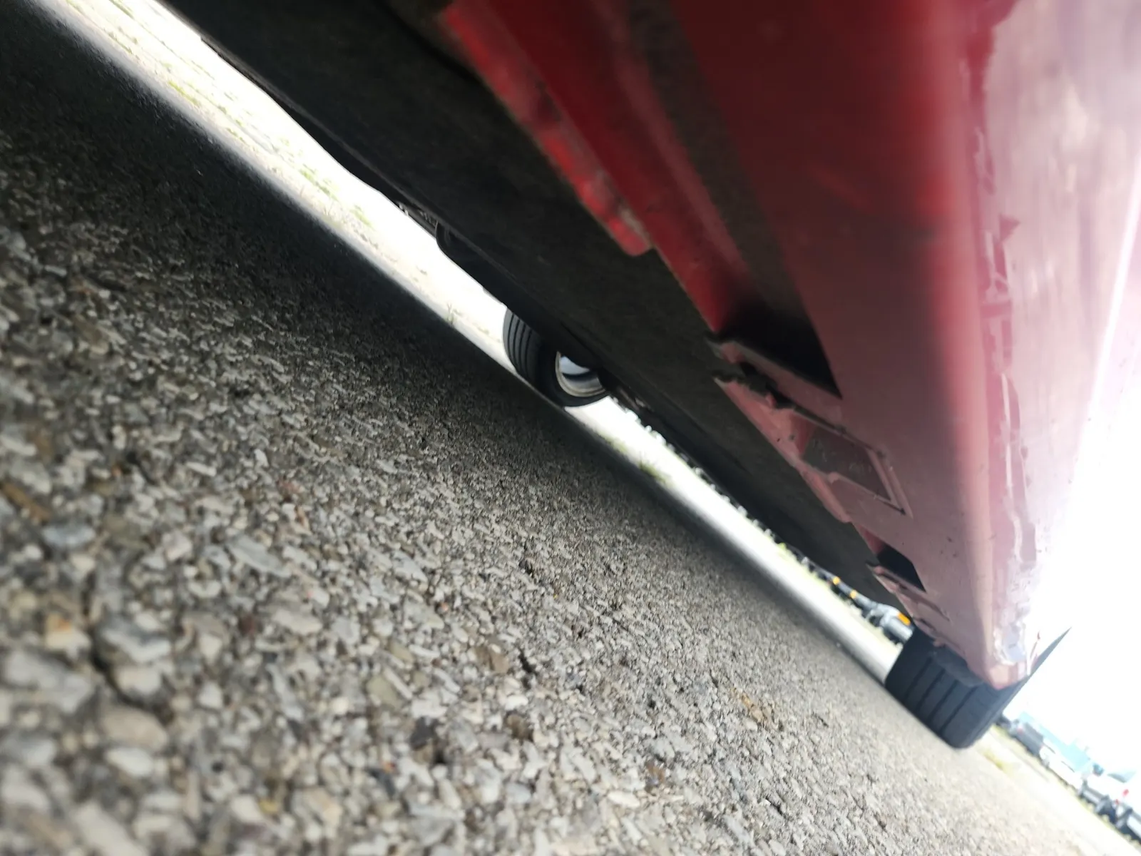 Undercarriage - Driver Photo