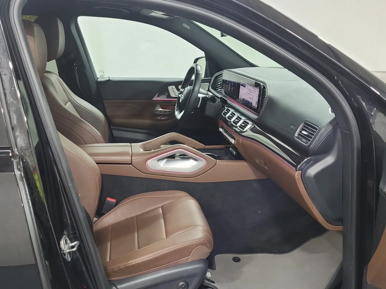 Right Side Interior Photo