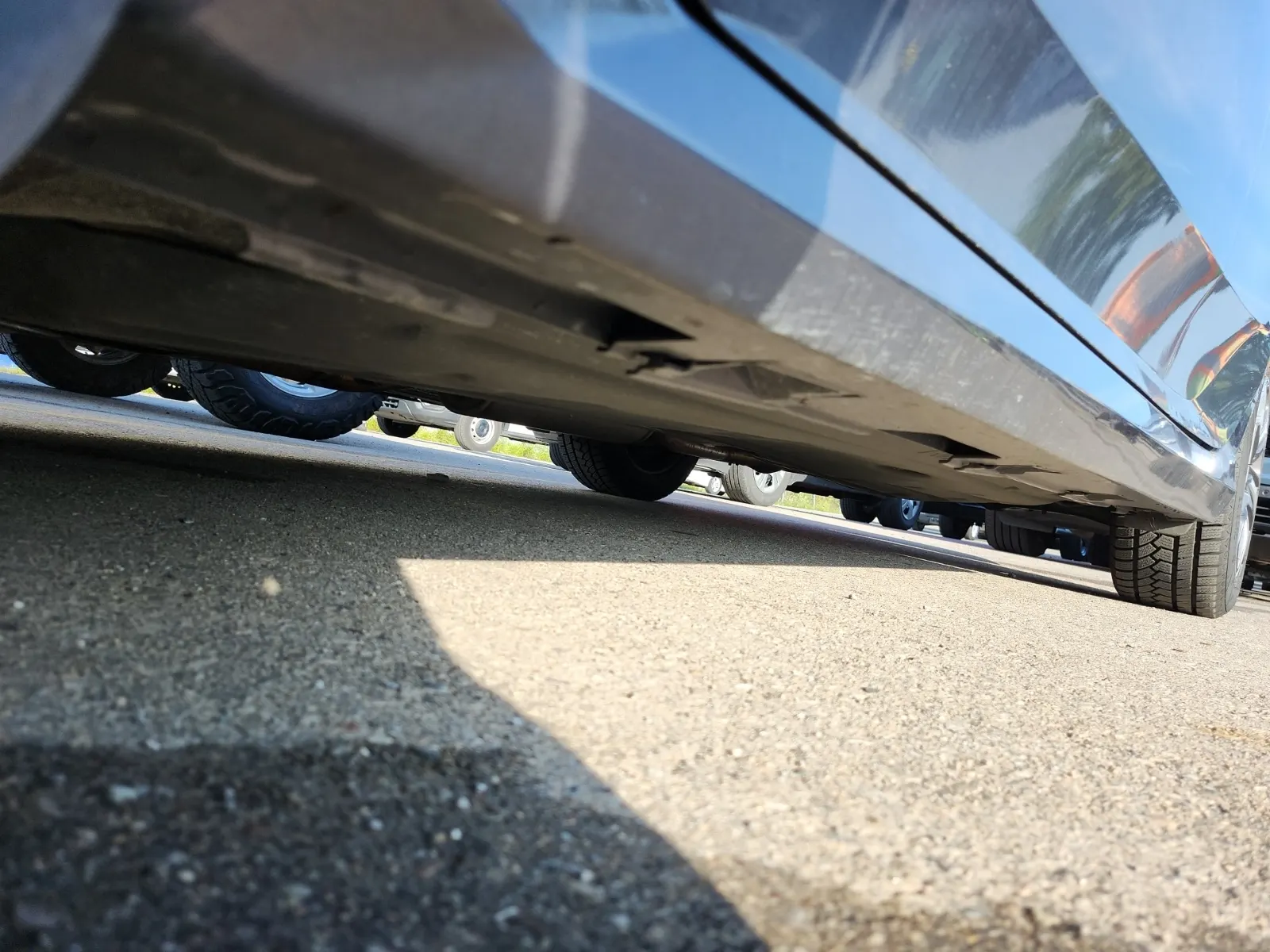 Undercarriage - Driver Photo