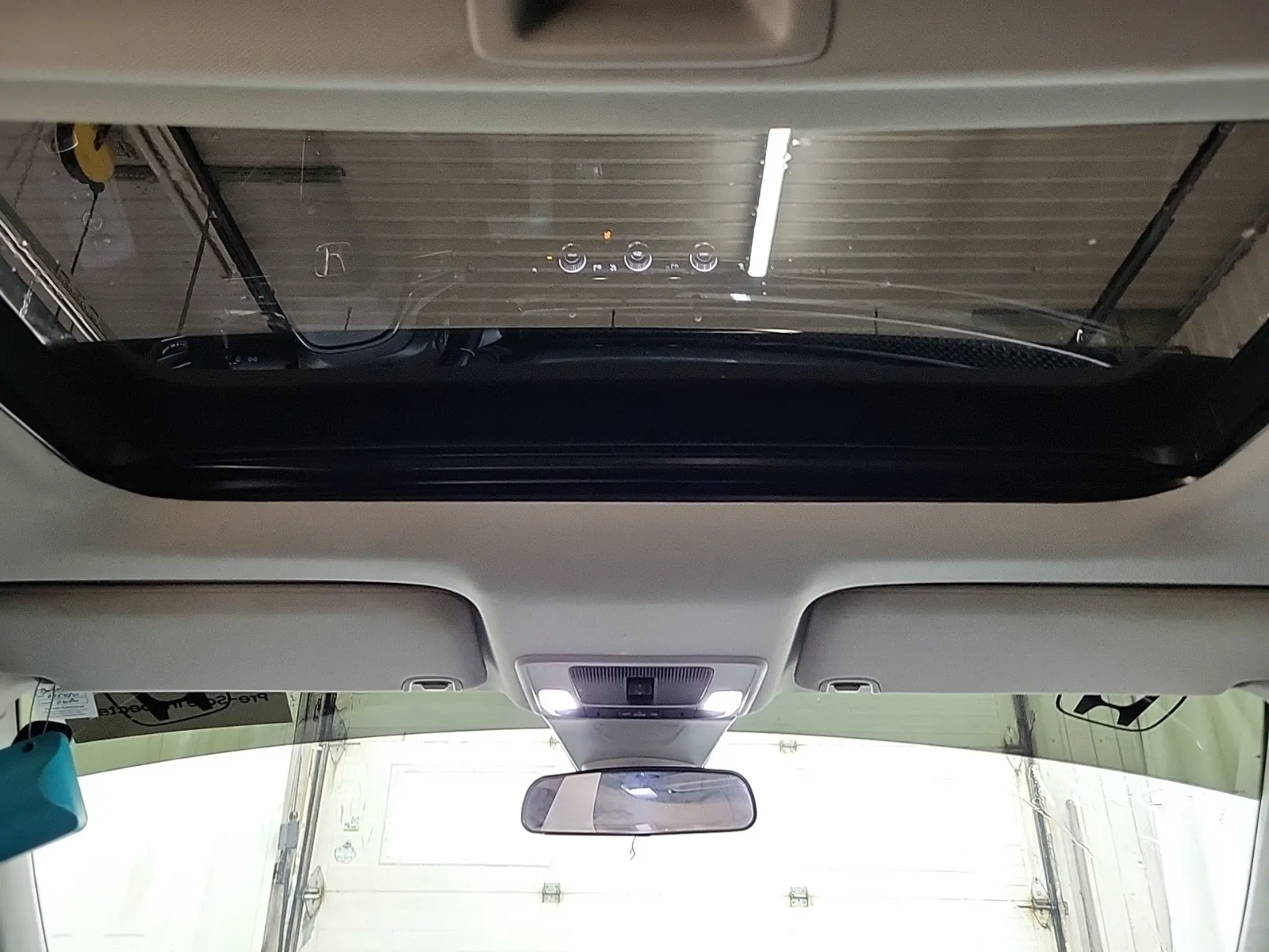 Interior Roof Photo