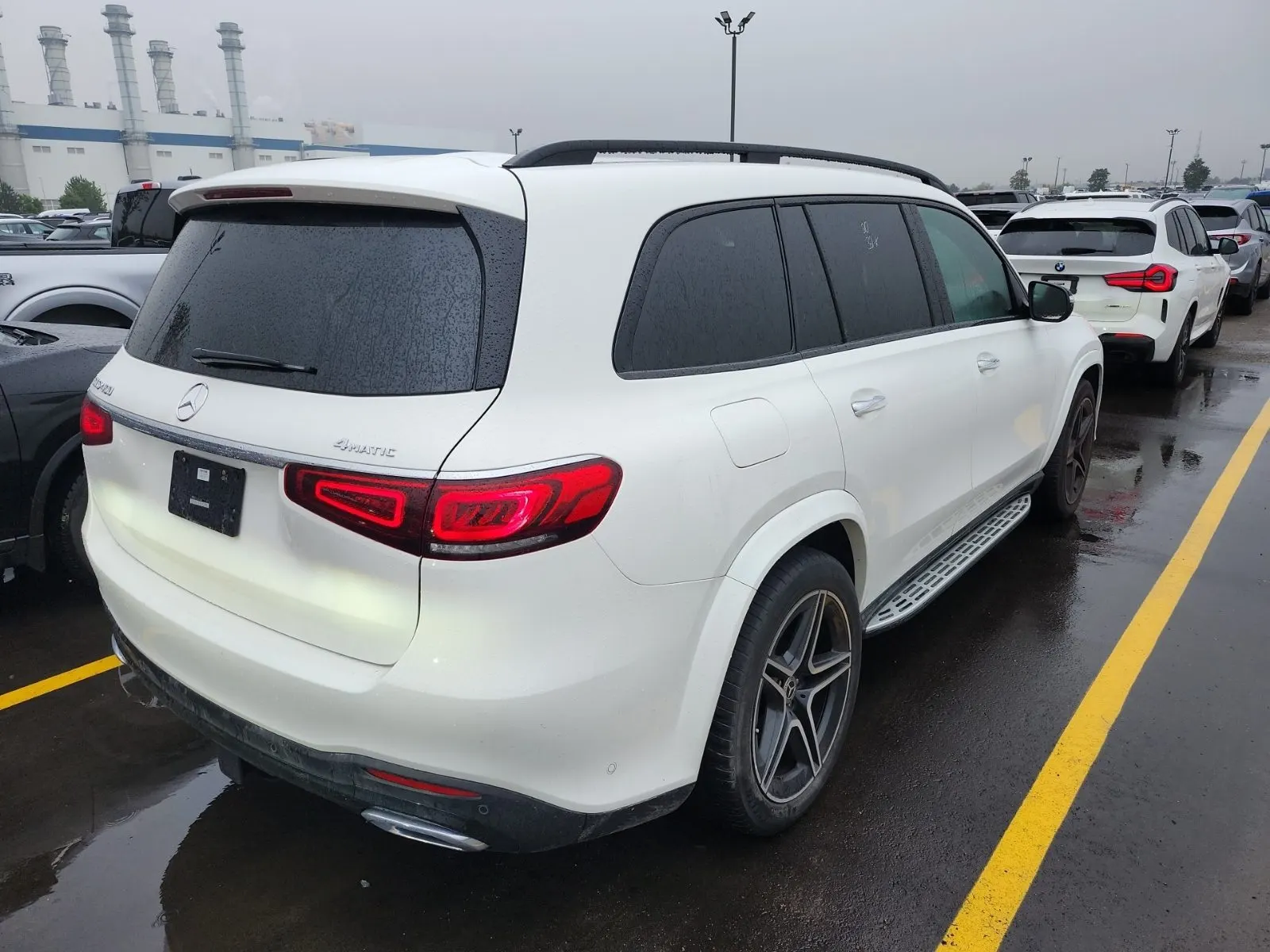 Passenger Rear 3/4 Photo