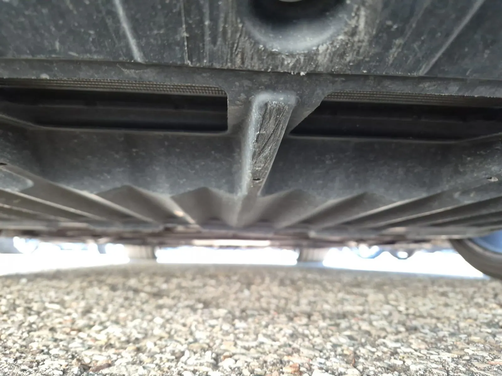 Undercarriage - Front Photo