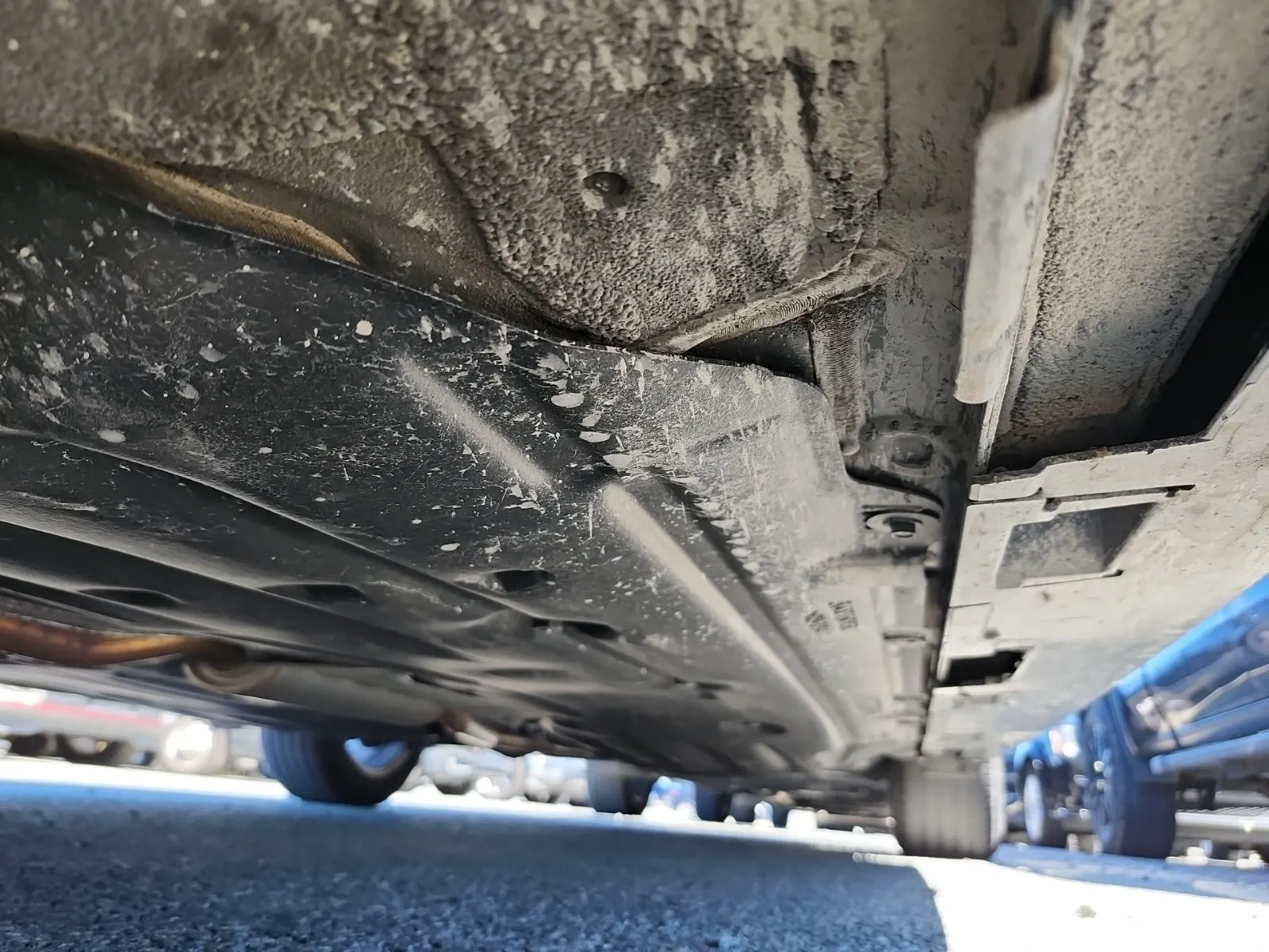 Undercarriage - Driver Photo
