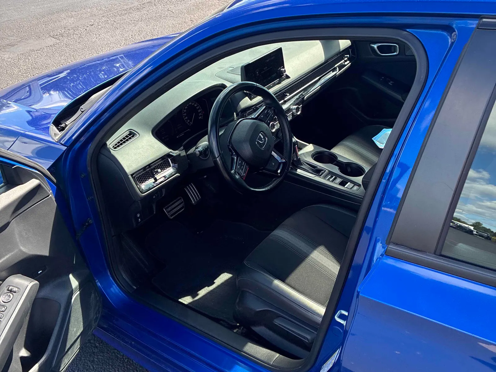 Interior driver side