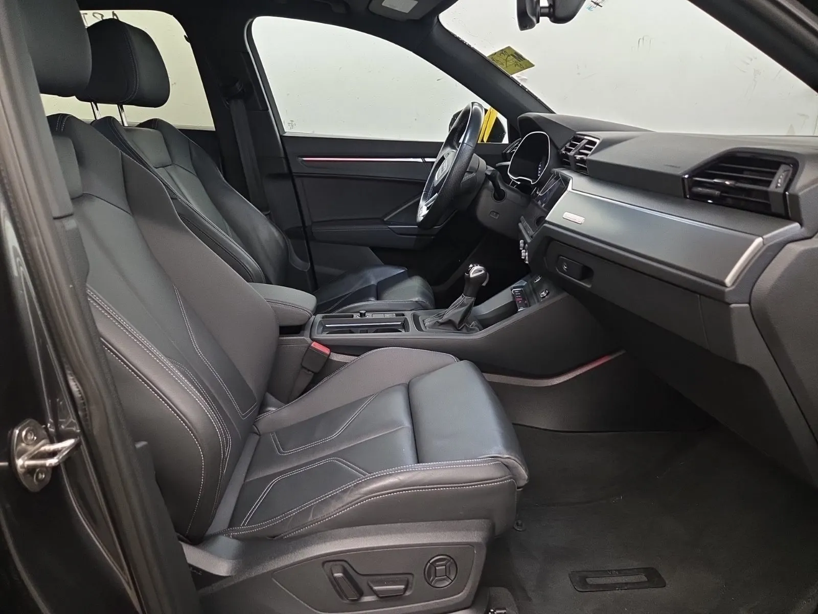 Right Side Interior Photo