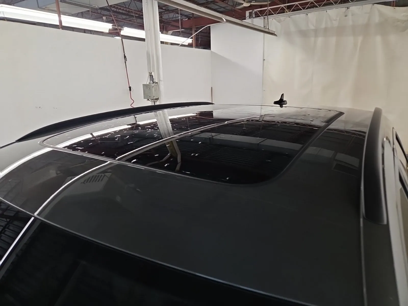 Exterior Roof Photo