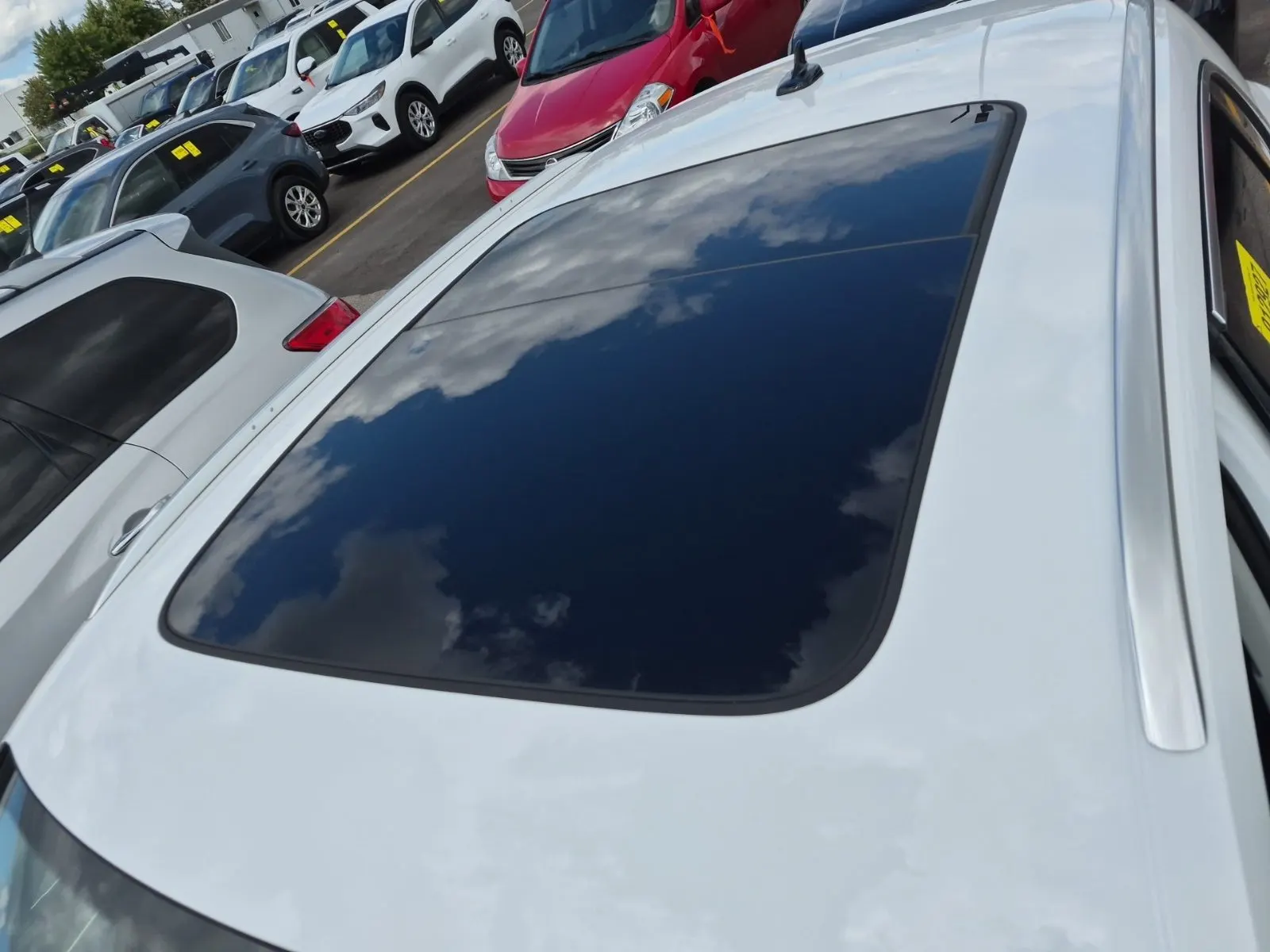 Exterior Roof Photo
