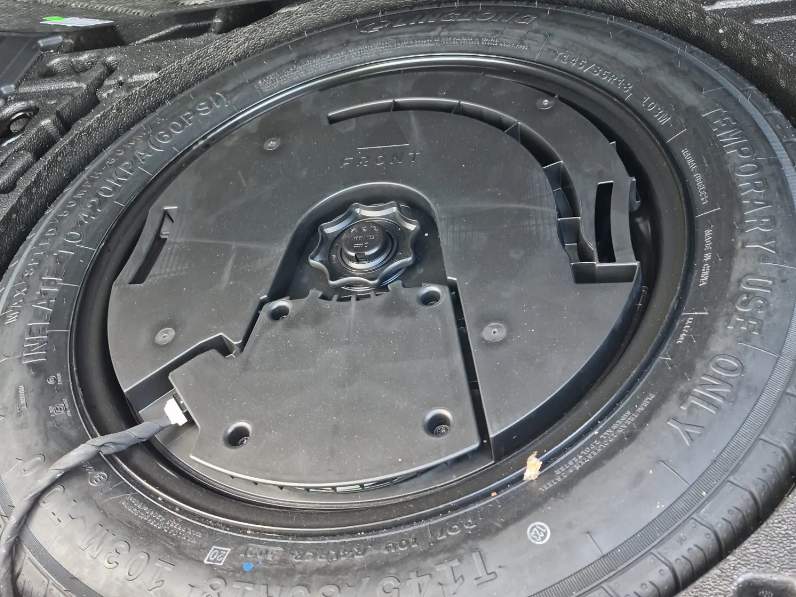 Spare Tire & Wheel Photo